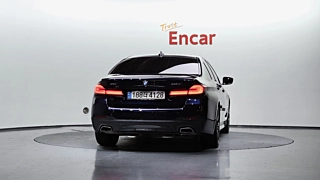BMW 5-SERIES G30 2022