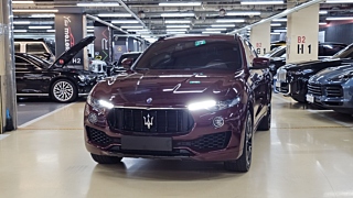 MASERATI LEVANTE 2017