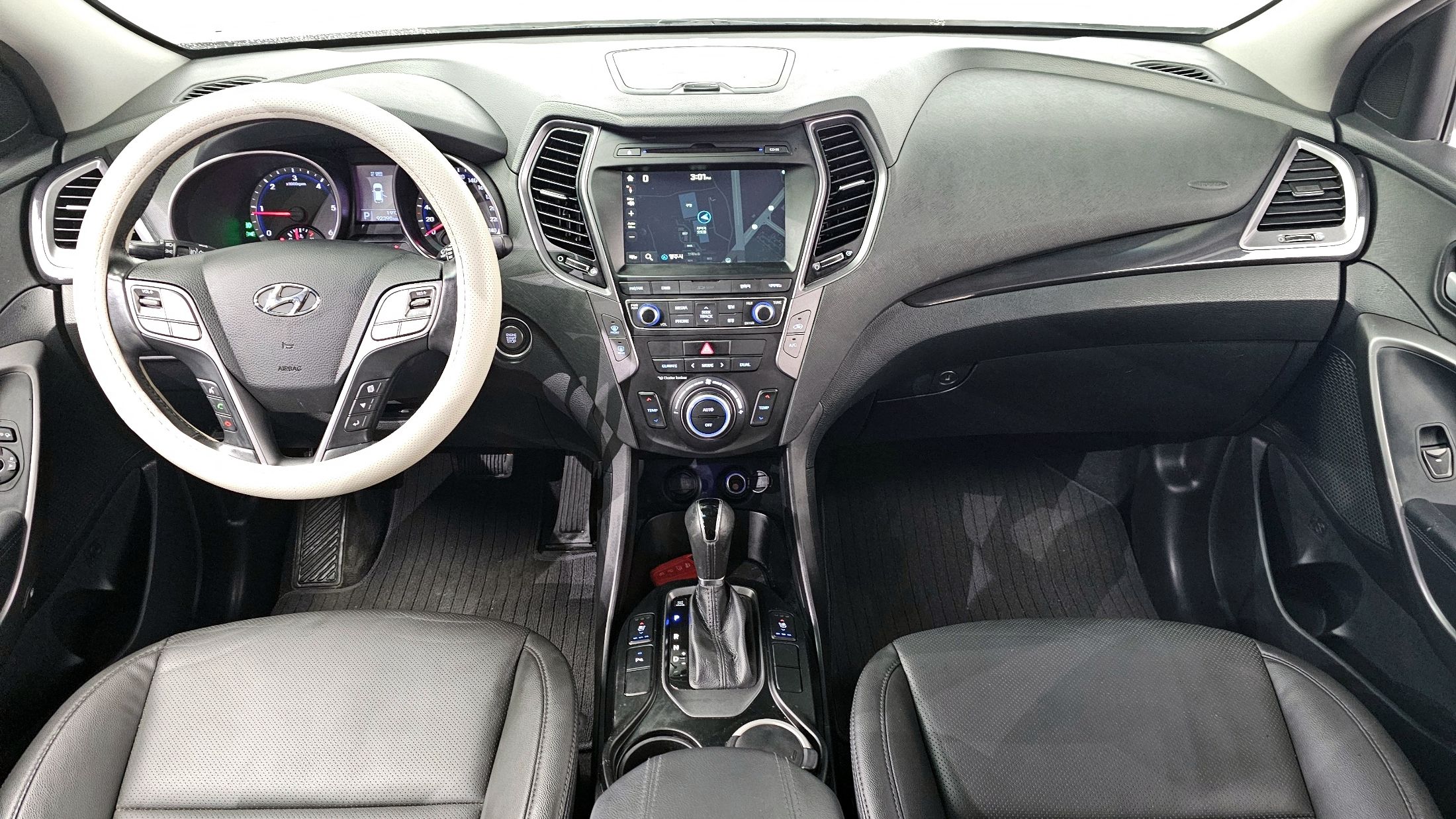 HYUNDAI SANTAFE DM 2015