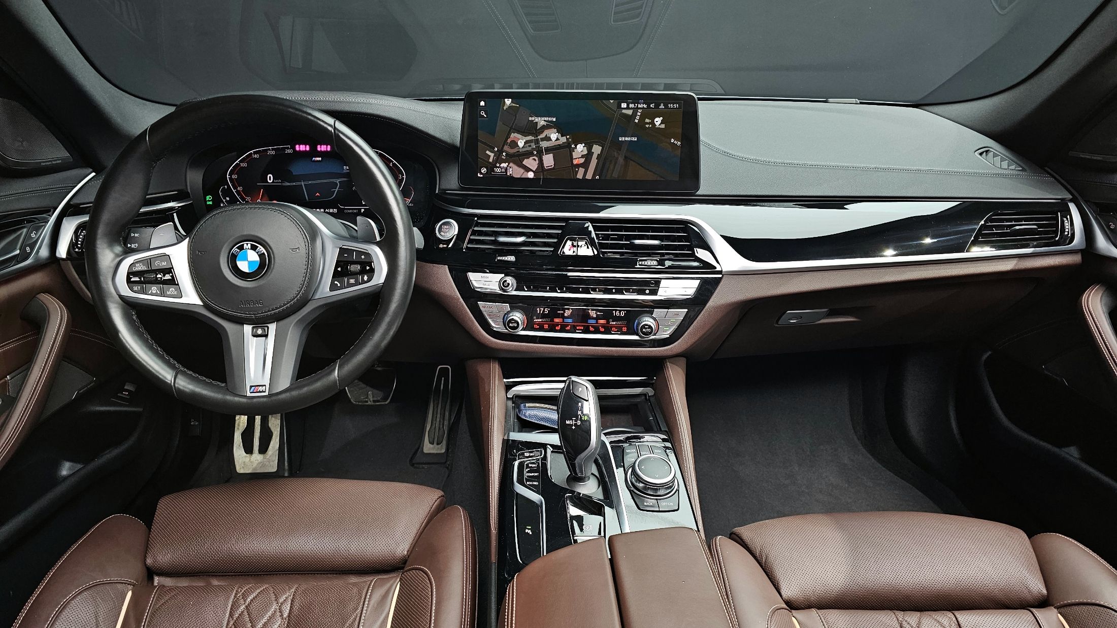 BMW 5-SERIES G30 2022