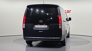 HYUNDAI STARIA 2021