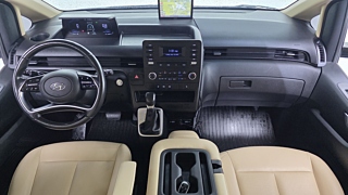 HYUNDAI STARIA 2021