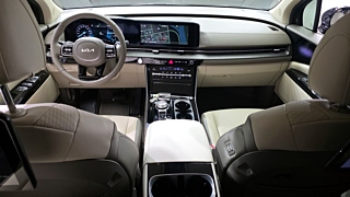 KIA CARNIVAL 2023