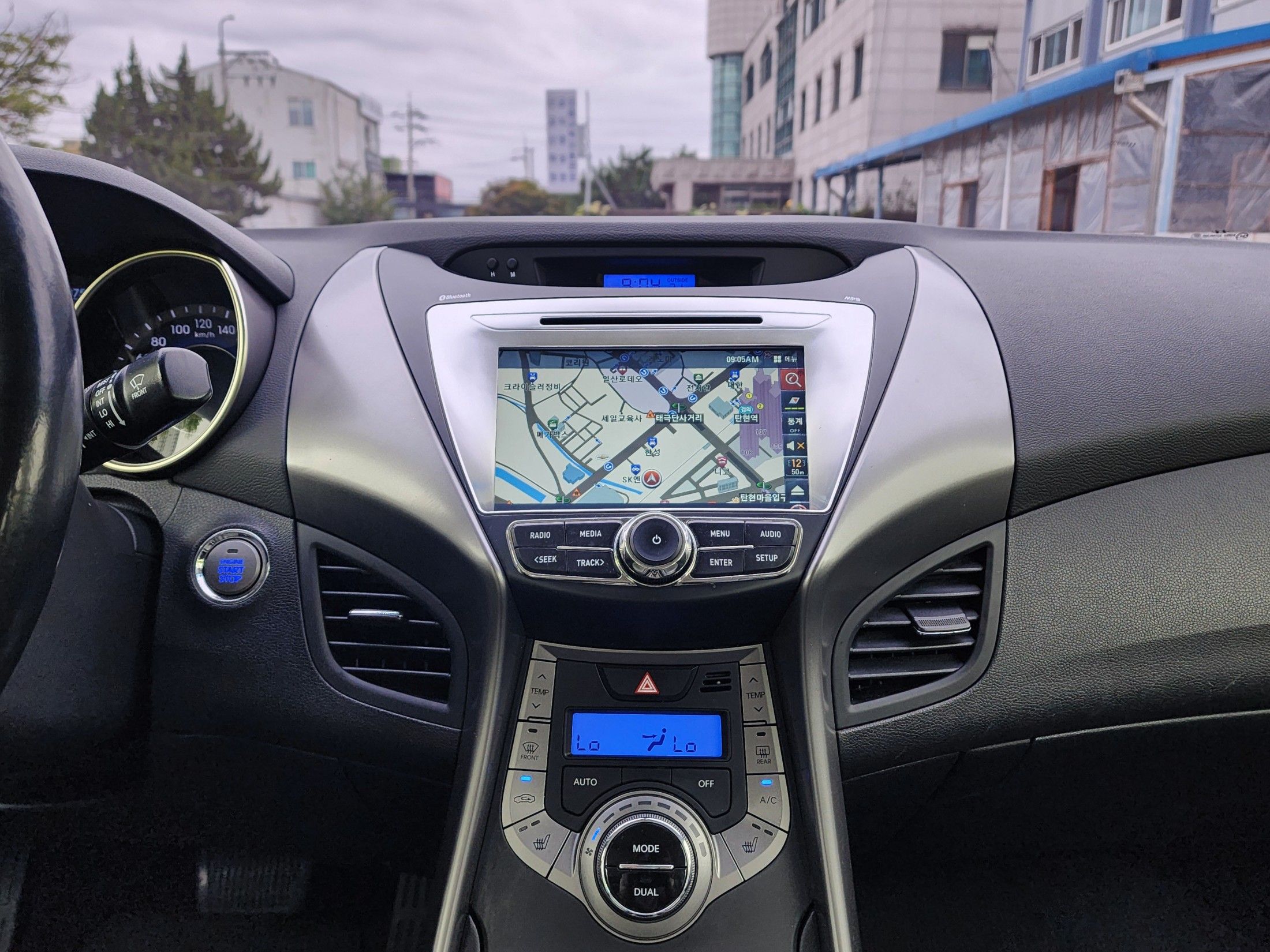 HYUNDAI AVANTE MD 2013