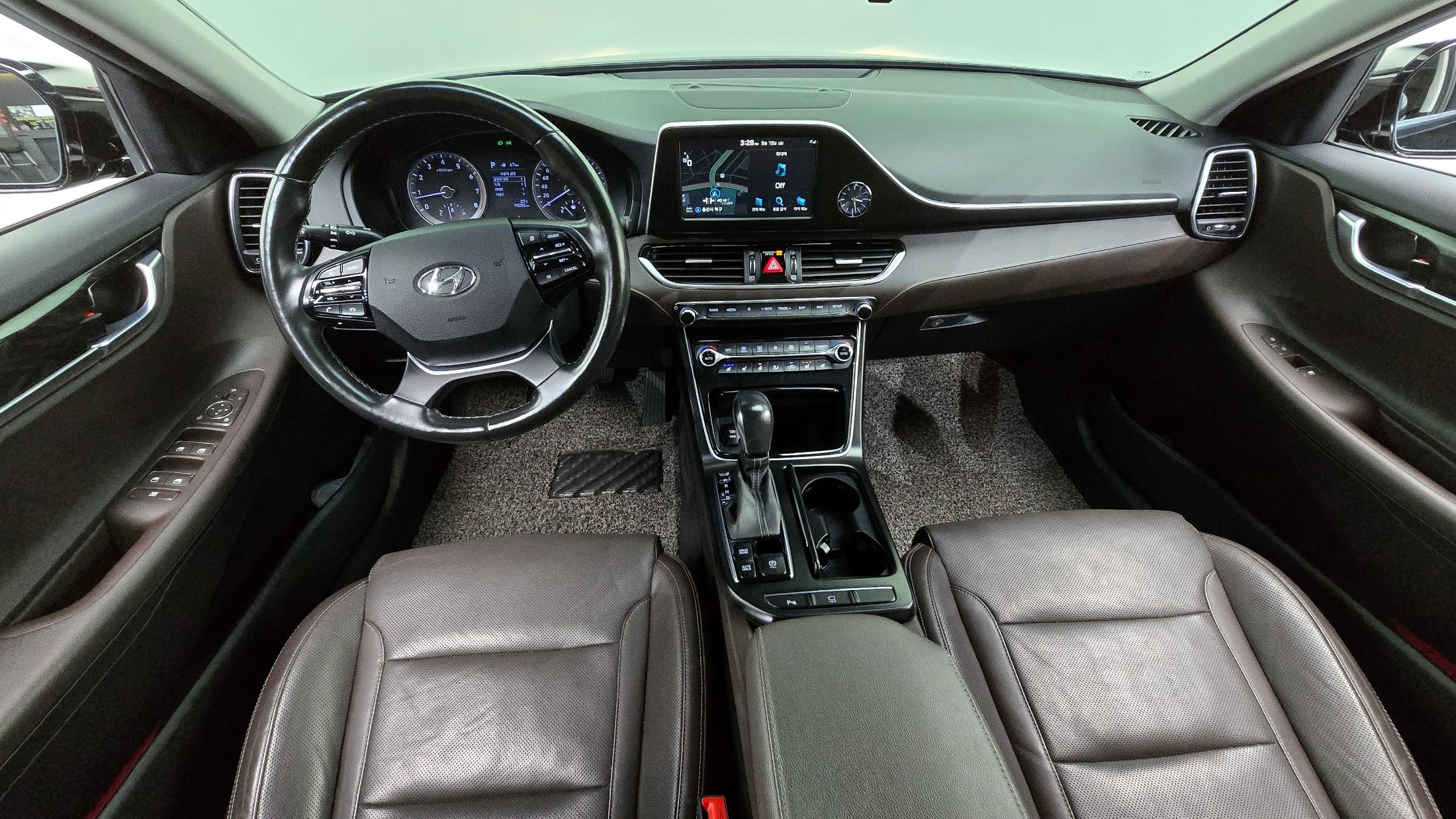 HYUNDAI GRANDEUR IG 2019