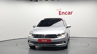 VOLKSWAGEN PASSAT GT B8 2018