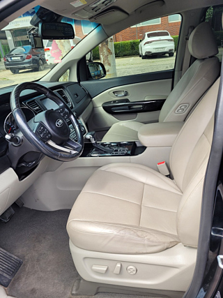 KIA CARNIVAL 2020