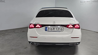 MERCEDES BENZ E-CLASS W214 2024