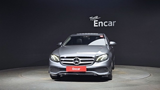 MERCEDES BENZ E-CLASS W213 2019