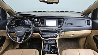 KIA CARNIVAL 2018