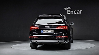 AUDI Q5 FY 2021