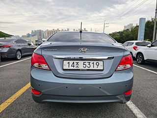HYUNDAI ACCENT NEW 2017