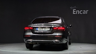 MERCEDES BENZ E-CLASS W213 2023