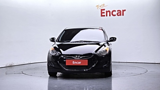 HYUNDAI AVANTE MD 2012