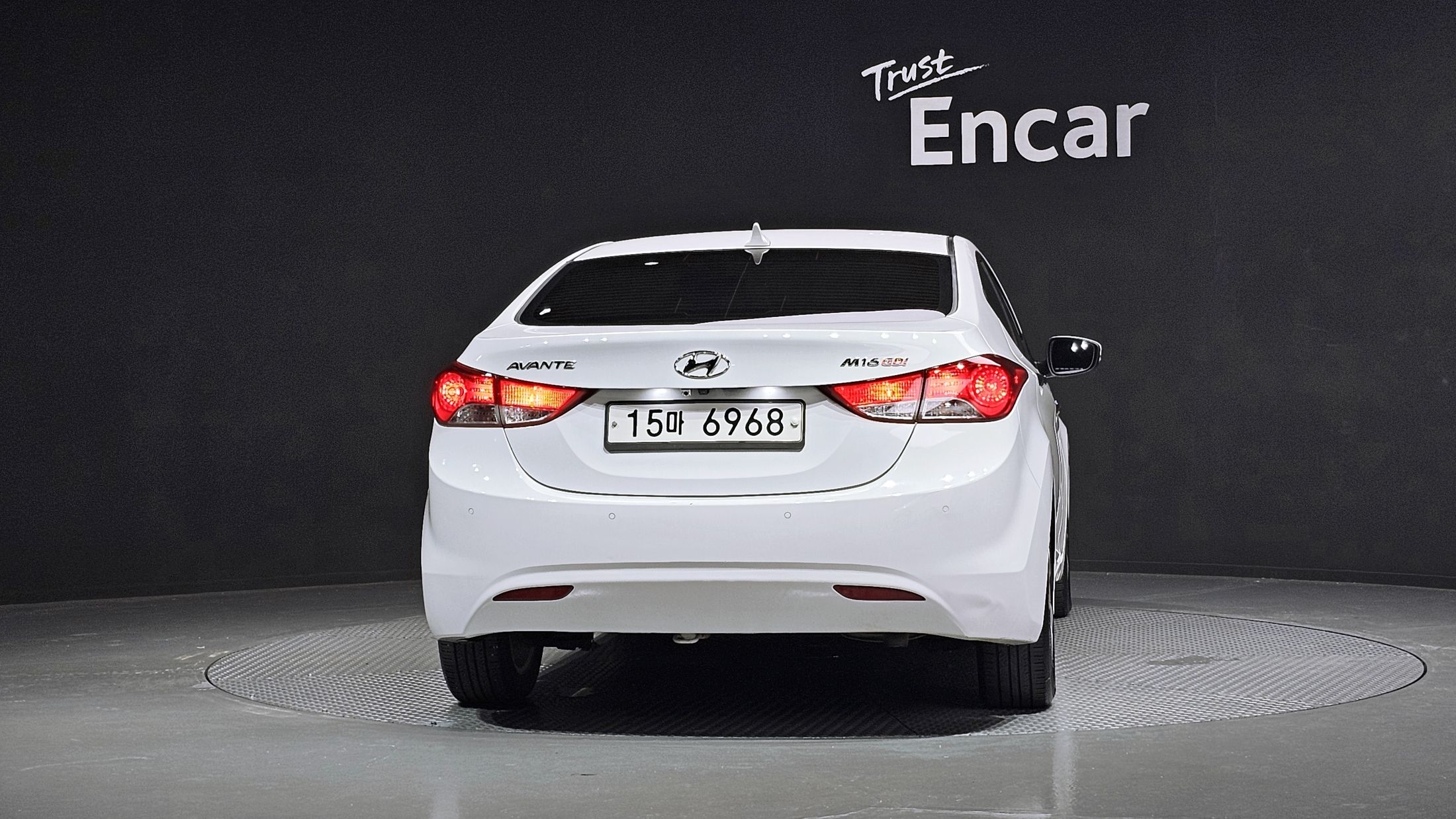 HYUNDAI AVANTE MD 2011