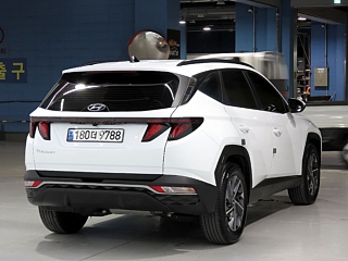 HYUNDAI TUCSON NX4 2022