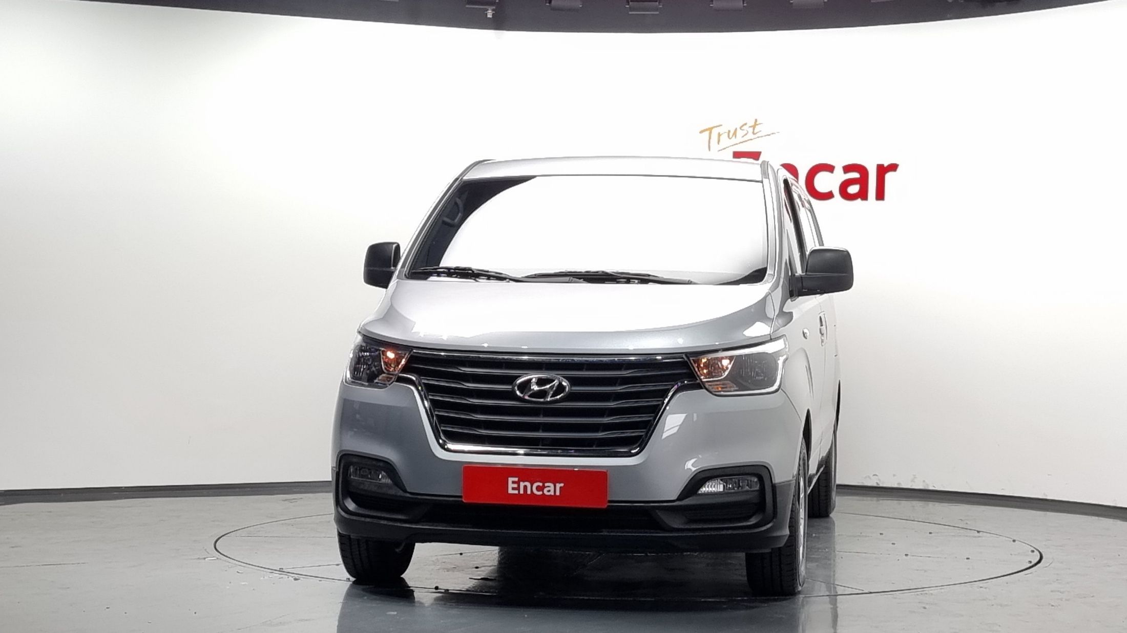HYUNDAI STAREX GRAND 2020