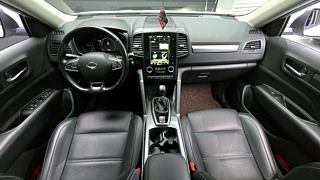 SAMSUNG QM6 2021