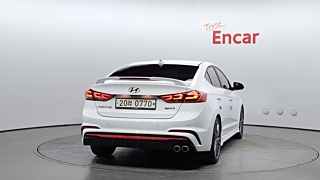HYUNDAI AVANTE AD 2016