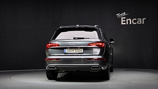 AUDI Q5 FY 2022