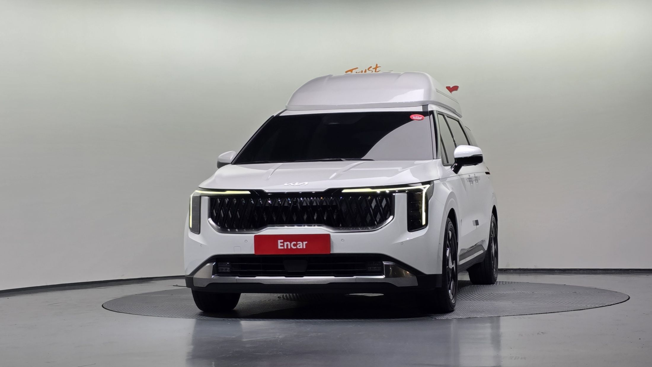 KIA CARNIVAL 2024