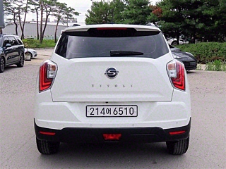SSANGYONG TIVOLI VERY NEW 2021