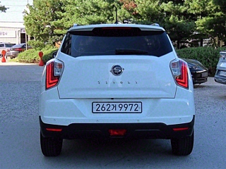 SSANGYONG TIVOLI VERY NEW 2021