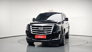 CADILLAC ESCALADE 2018