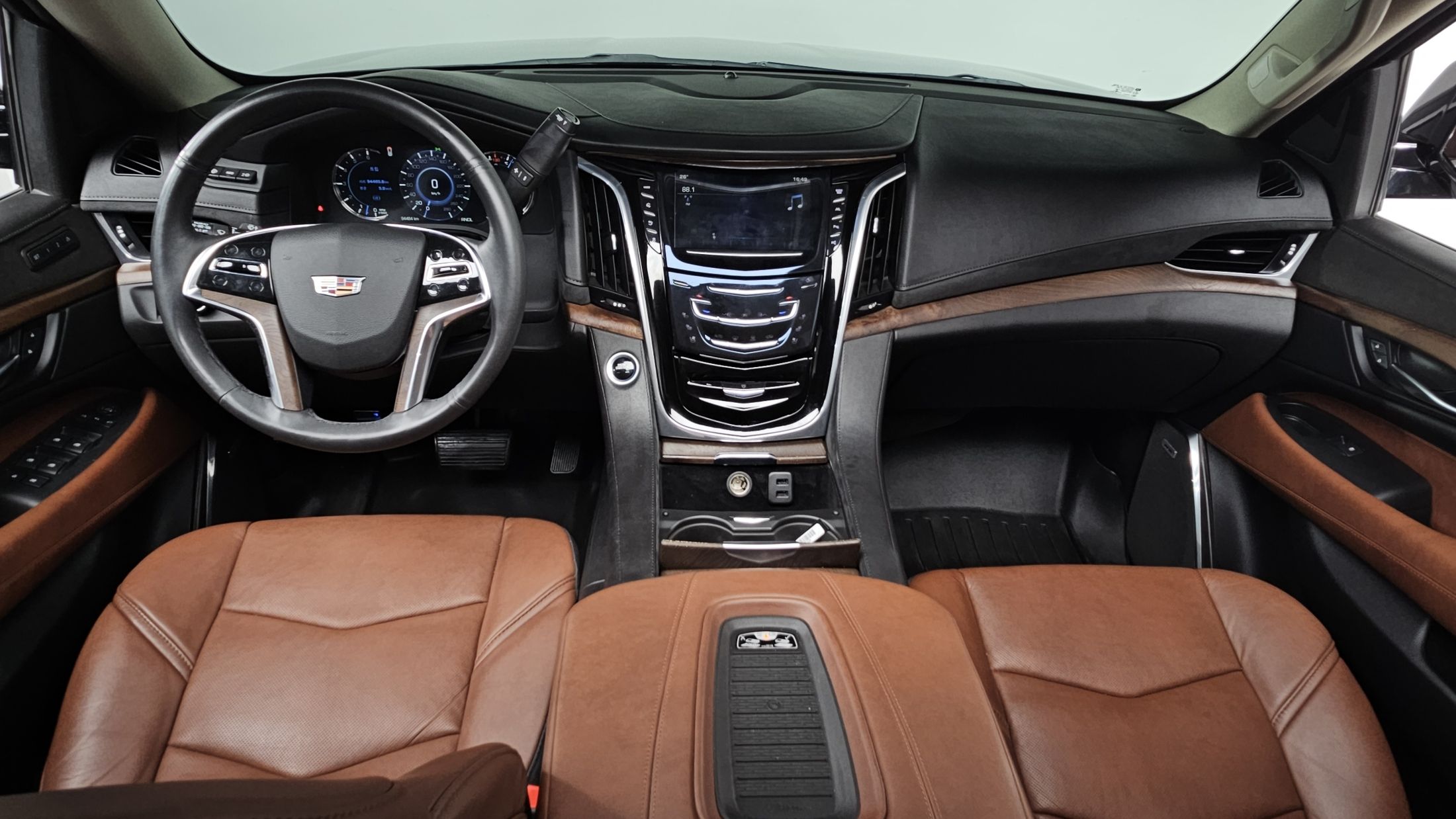 CADILLAC ESCALADE 2018