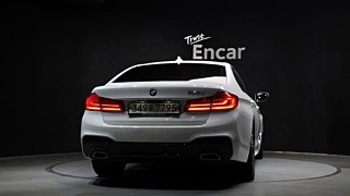 BMW 5-SERIES G30 2020