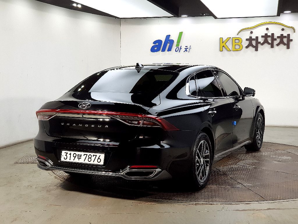 HYUNDAI GRANDEUR IG 2021