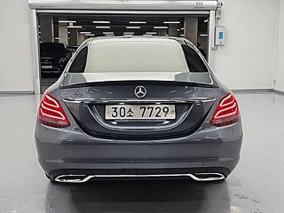 MERCEDES BENZ C-CLASS W205 2017