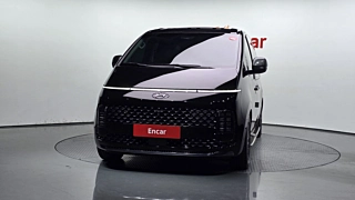 HYUNDAI STARIA 2023