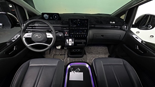 HYUNDAI STARIA 2023
