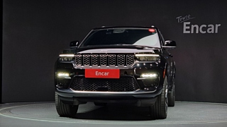 JEEP GRAND CHEROKEE WL 2023