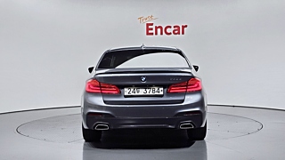 BMW 5-SERIES G30 2017