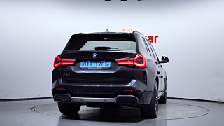 BMW IX3 2022