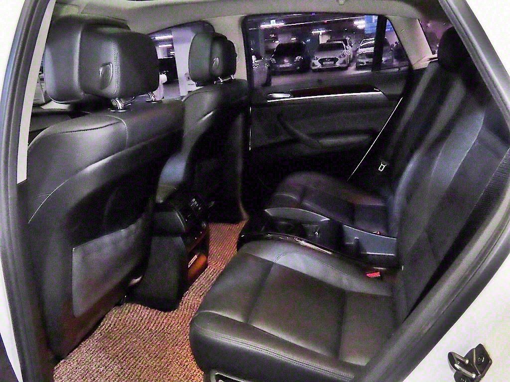 BMW X6 E71 2011