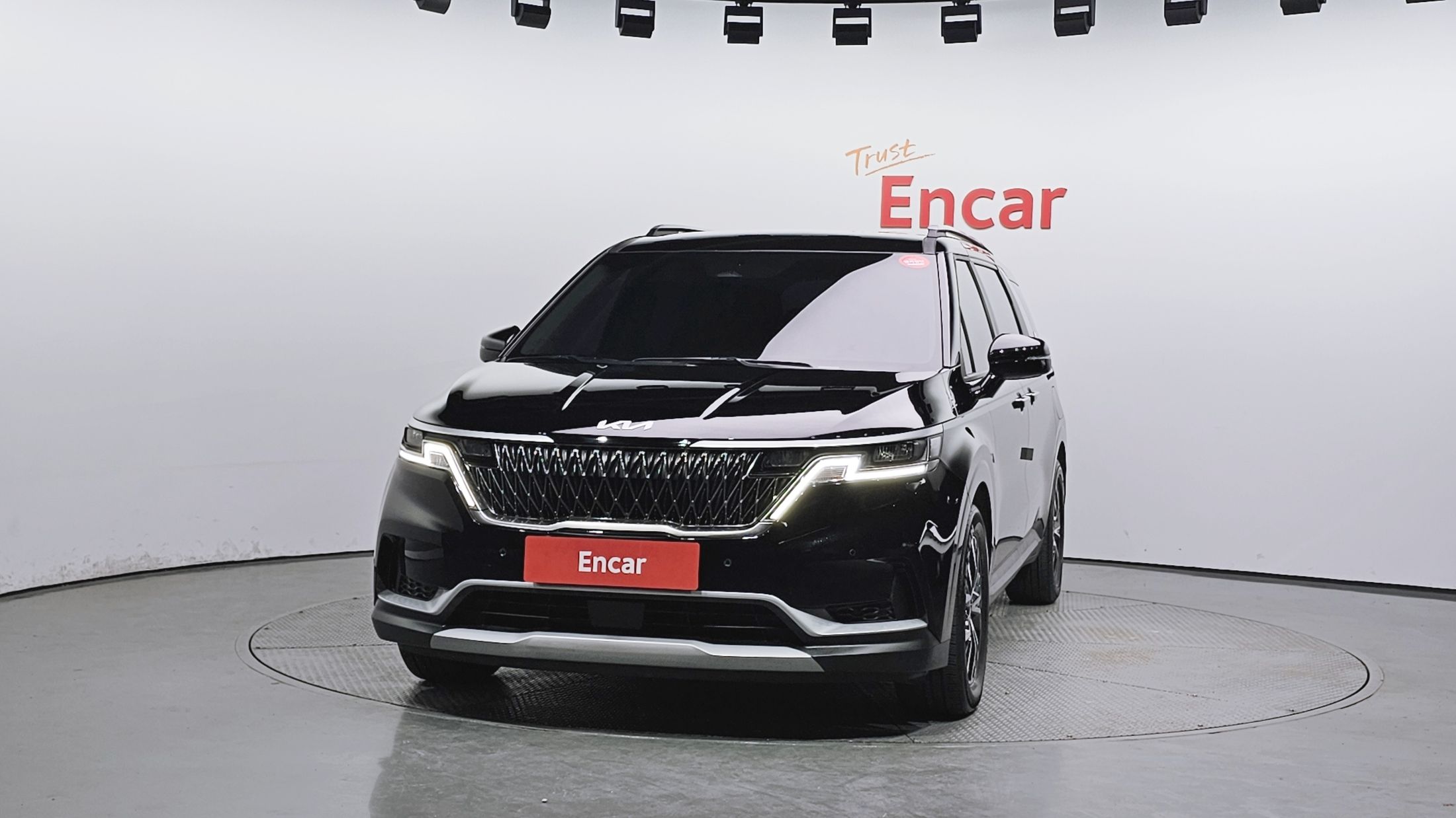 KIA CARNIVAL 2023
