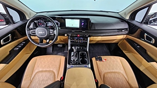 KIA CARNIVAL 2023