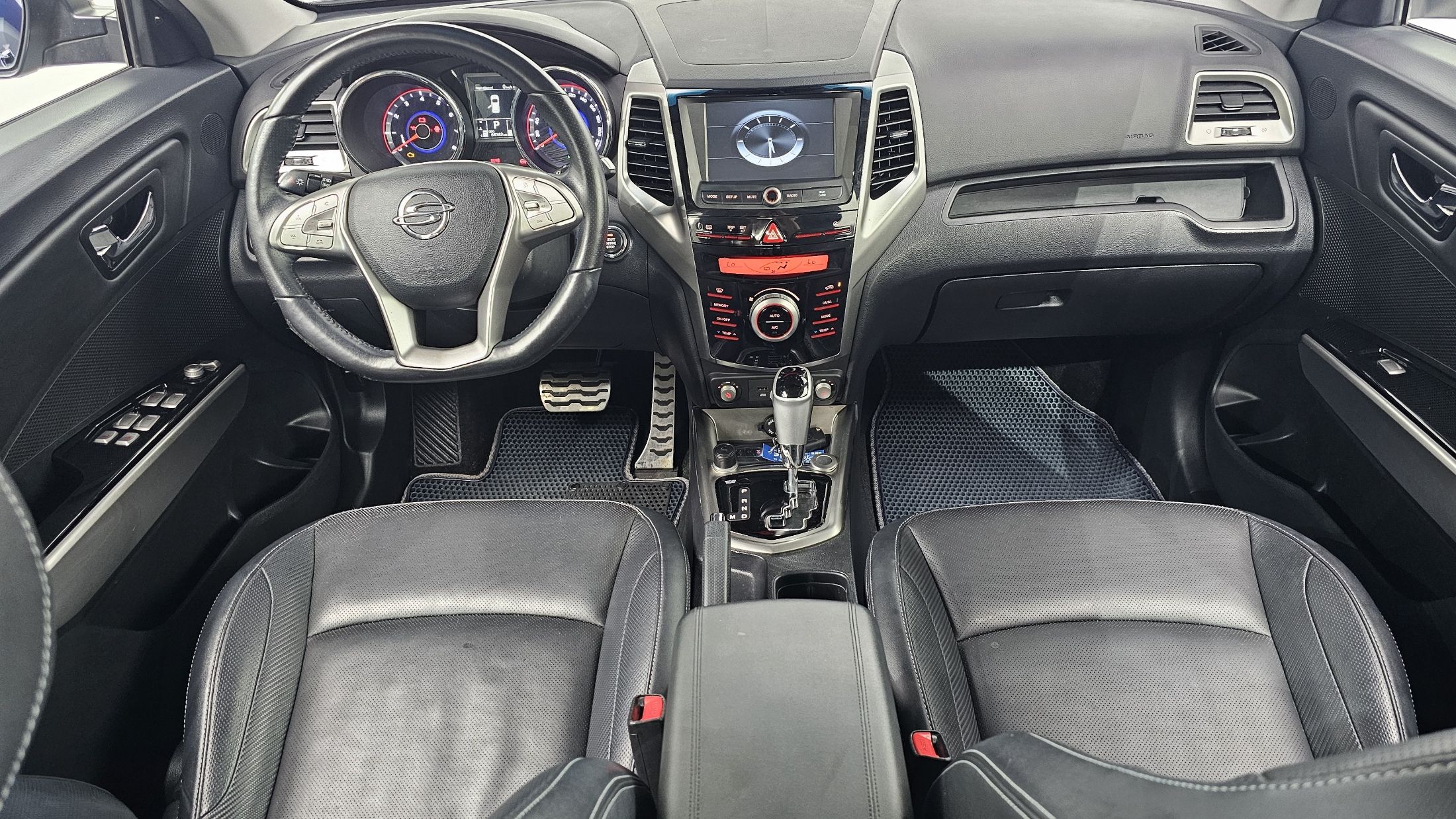 SSANGYONG TIVOLI 2016