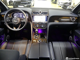 BENTLEY BENTAYGA 2022