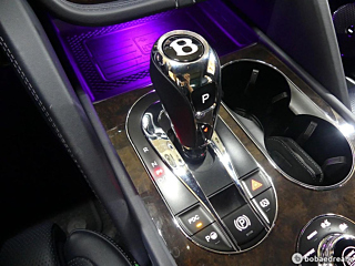 BENTLEY BENTAYGA 2022