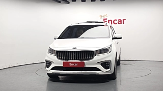 KIA CARNIVAL 2018