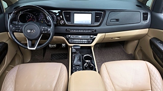 KIA CARNIVAL 2018