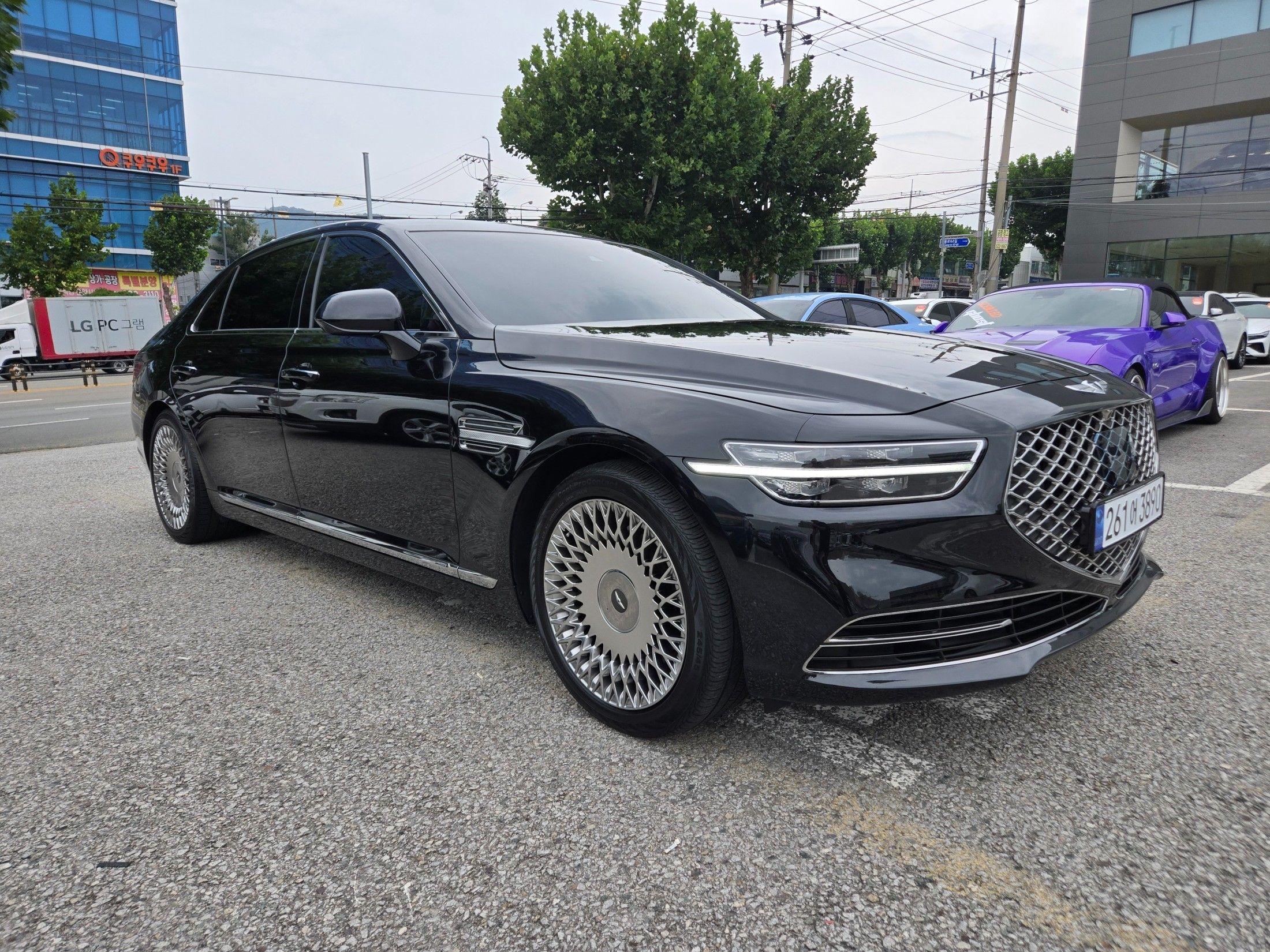GENESIS G90 2020