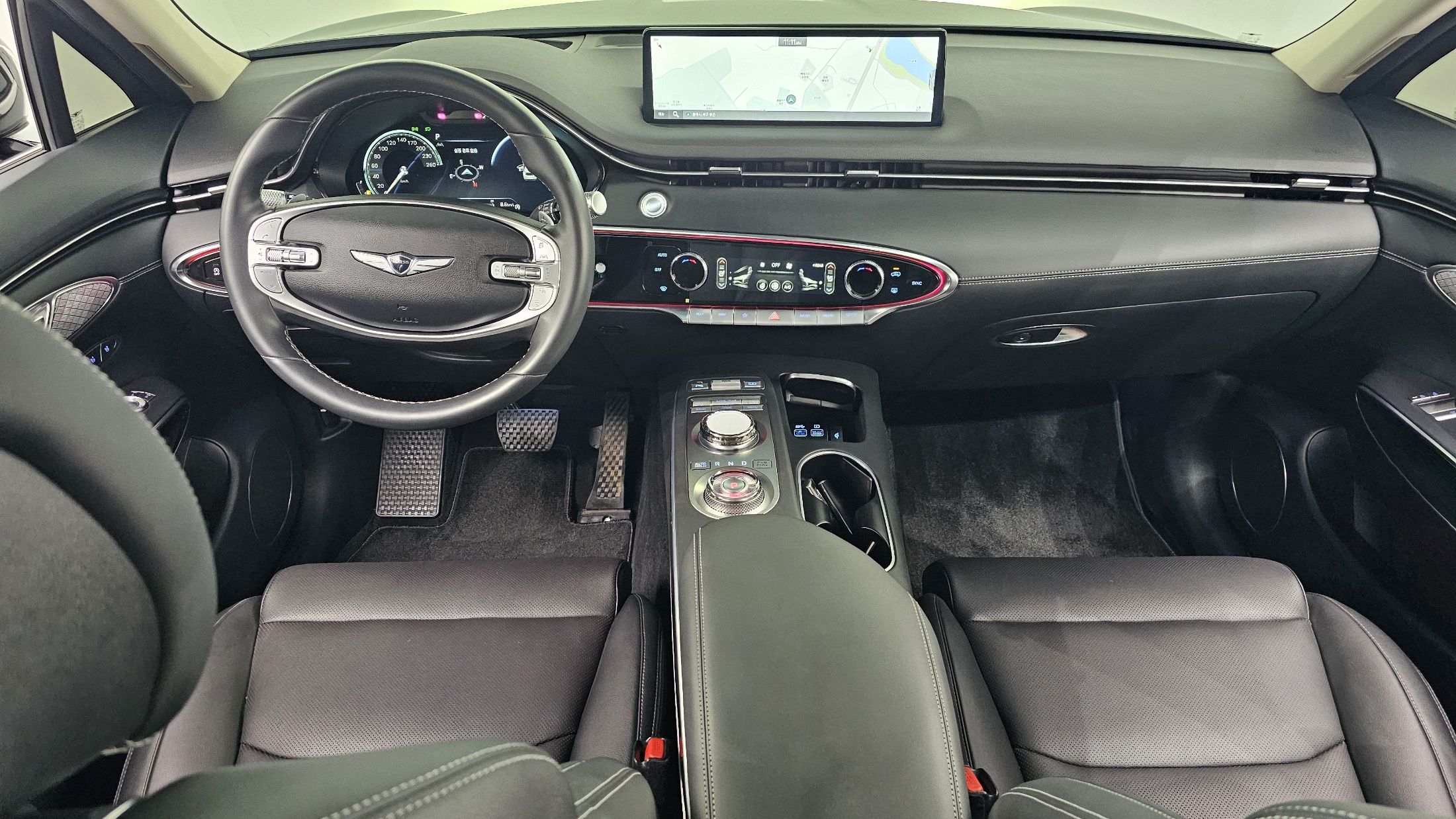 GENESIS GV70 2024