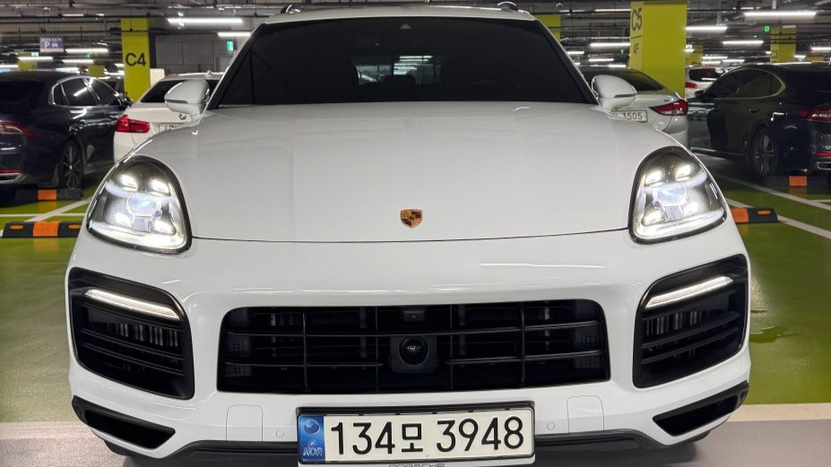 PORSCHE CAYENNE PO536 2021
