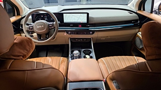 KIA CARNIVAL 2024