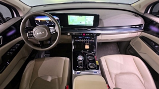 KIA CARNIVAL 2023